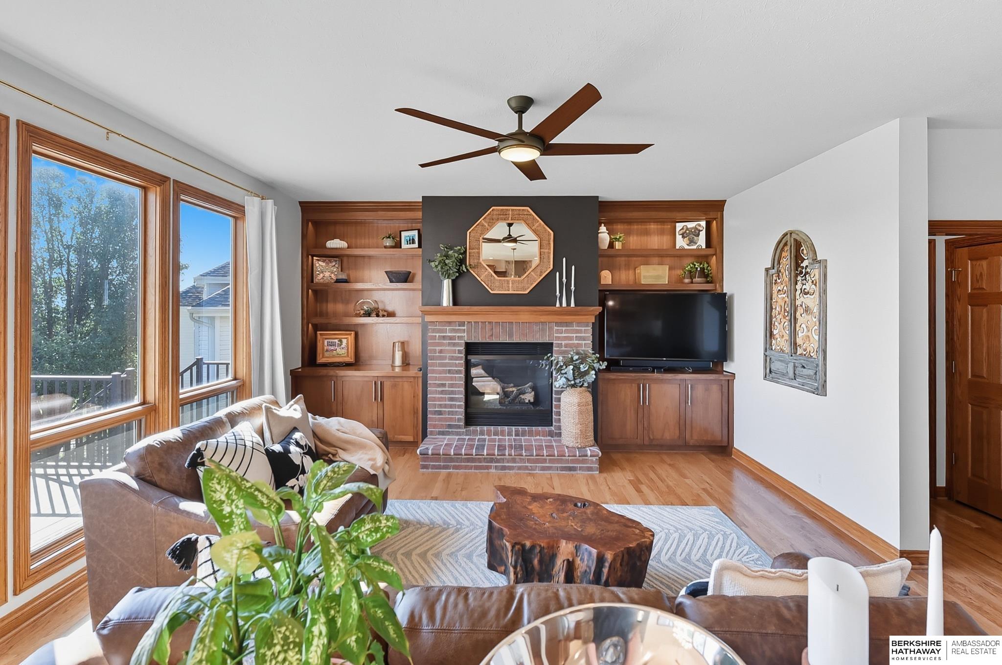 Omaha, Nebraska 68116, United States, 5 Bedrooms Bedrooms, ,4 BathroomsBathrooms,Residential,Active,213041