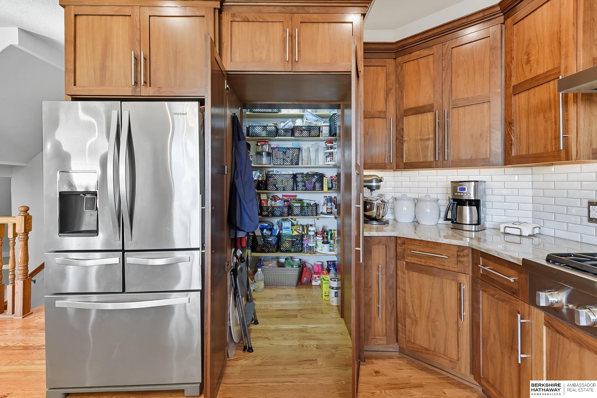 Omaha, Nebraska 68116, United States, 5 Bedrooms Bedrooms, ,4 BathroomsBathrooms,Residential,Active,213041