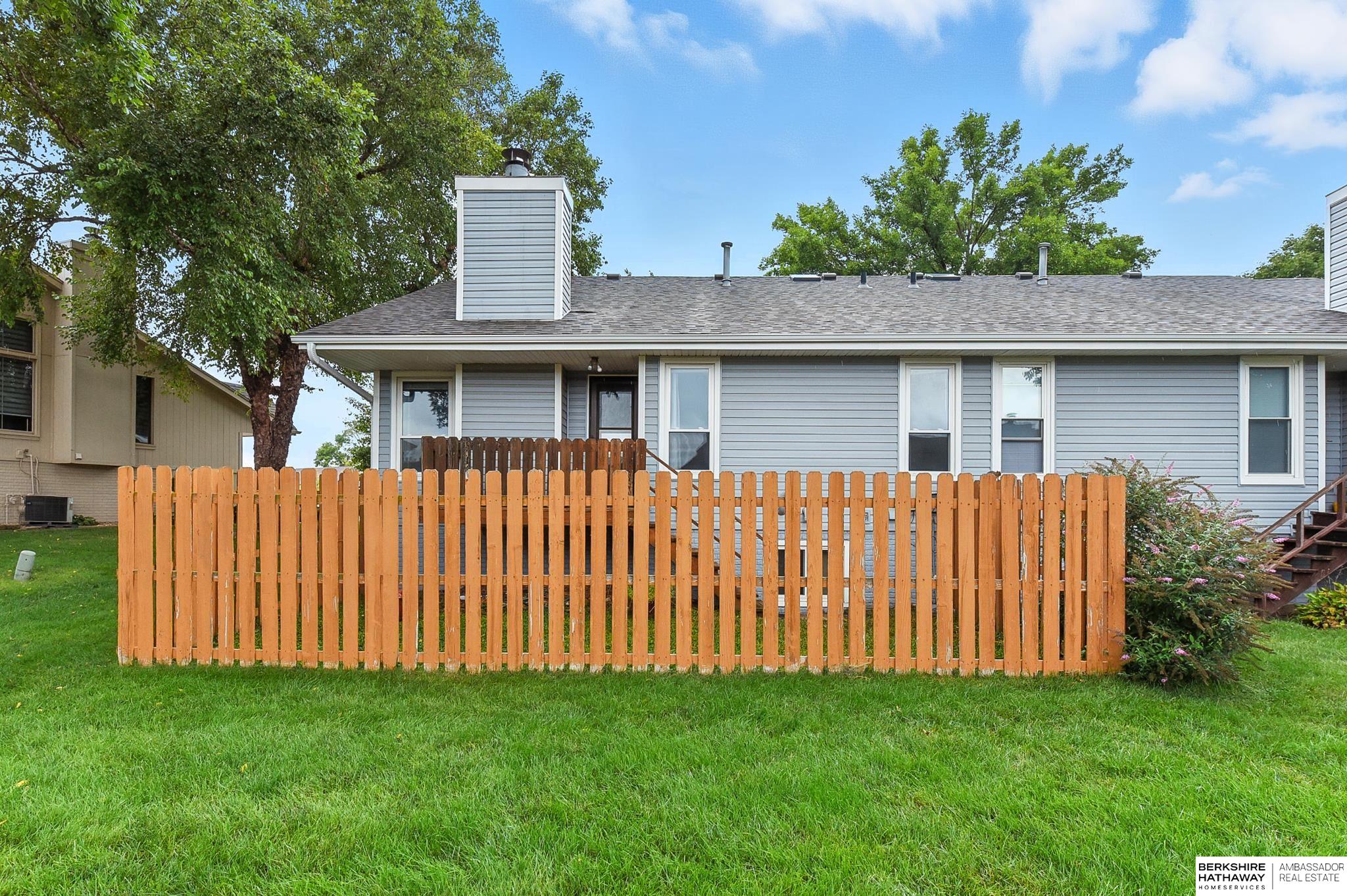 Omaha, Nebraska 68144, United States, 2 Bedrooms Bedrooms, ,2 BathroomsBathrooms,Residential,Active,203901