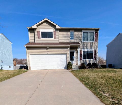 Photo of 3102 Lone Tree Road, Bellevue, NE 68123 (MLS # 22607085)