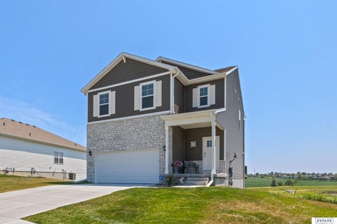 Photo of 17675 Rose Lane Road, Omaha, NE 68136 (MLS # 22621017)
