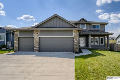 Photo of 12110 Quail Drive, Bellevue, NE 68123 (MLS # 22524822)