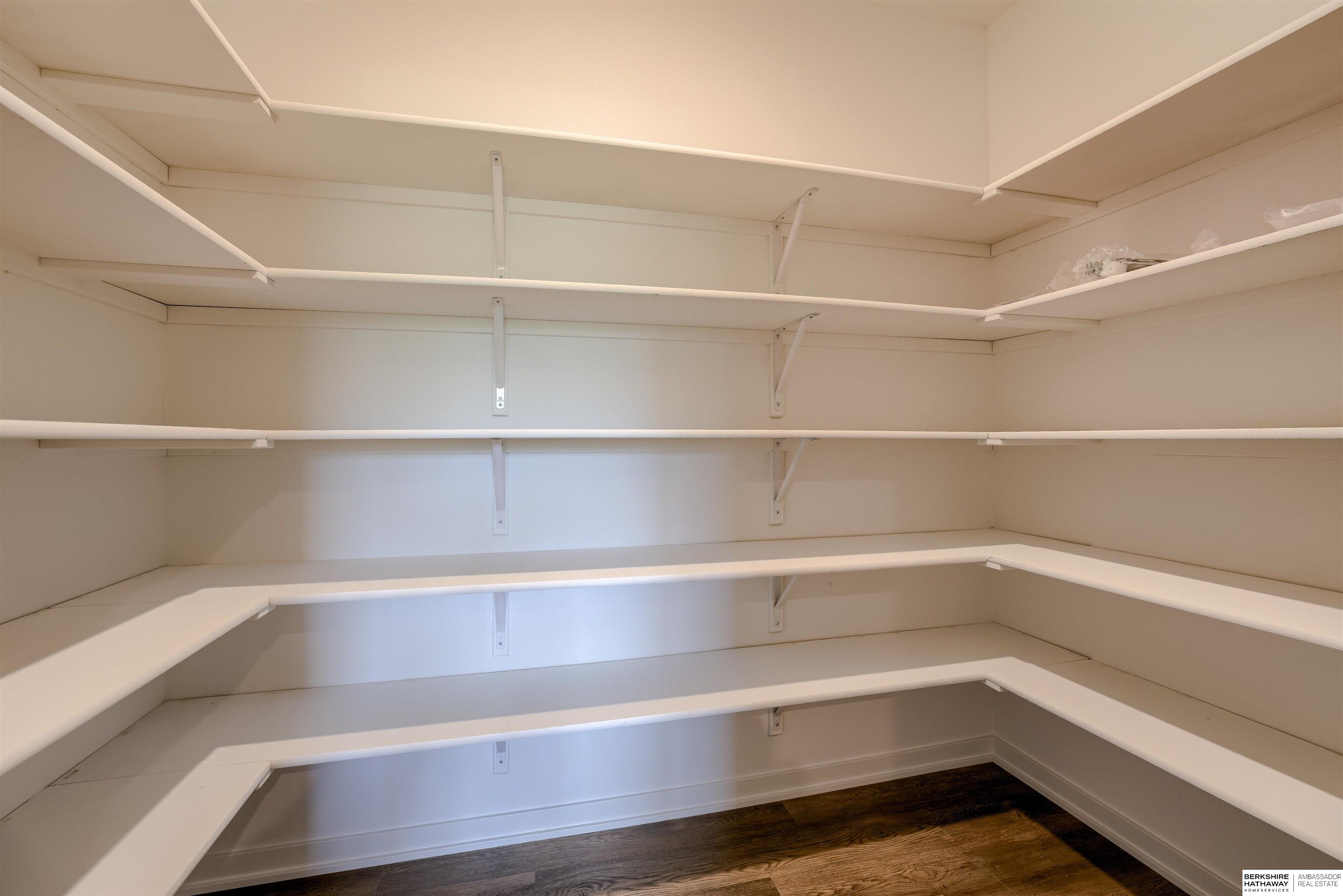 Bellevue, Nebraska 68123, United States, 4 Bedrooms Bedrooms, ,2 BathroomsBathrooms,Residential,Active,201867