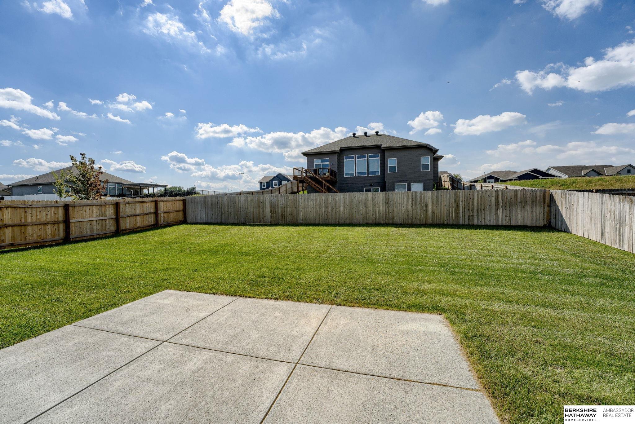 Bellevue, Nebraska 68123, United States, 4 Bedrooms Bedrooms, ,2 BathroomsBathrooms,Residential,Active,201867