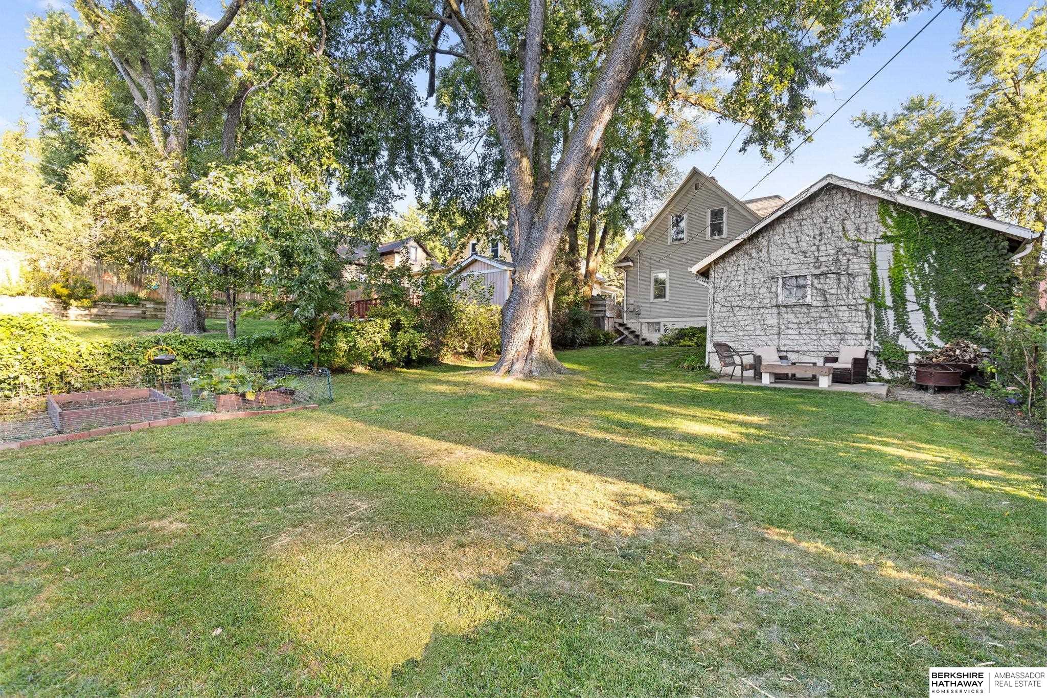 Omaha, Nebraska 68104, United States, 2 Bedrooms Bedrooms, ,1 BathroomBathrooms,Residential,Pending,204141