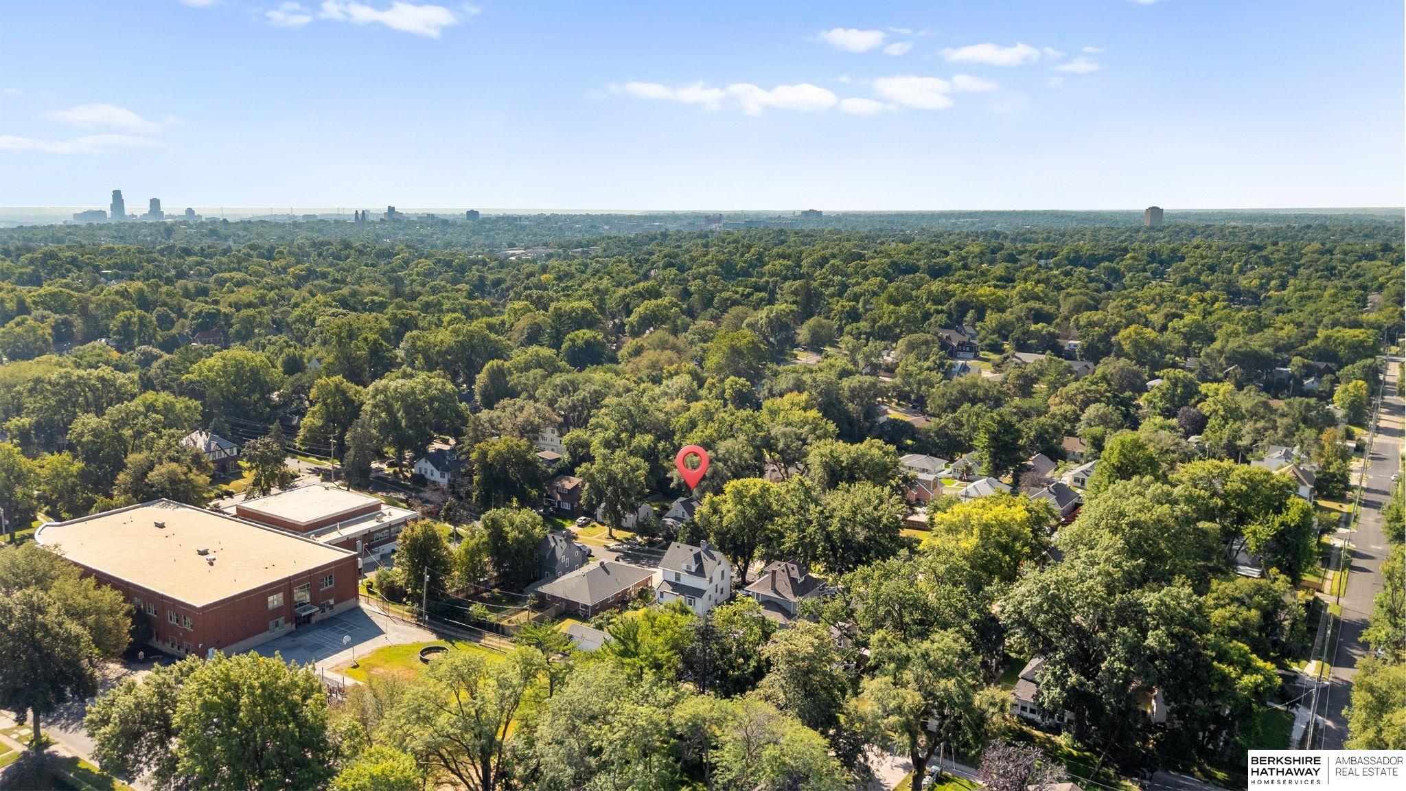 Omaha, Nebraska 68104, United States, 2 Bedrooms Bedrooms, ,1 BathroomBathrooms,Residential,Pending,204141