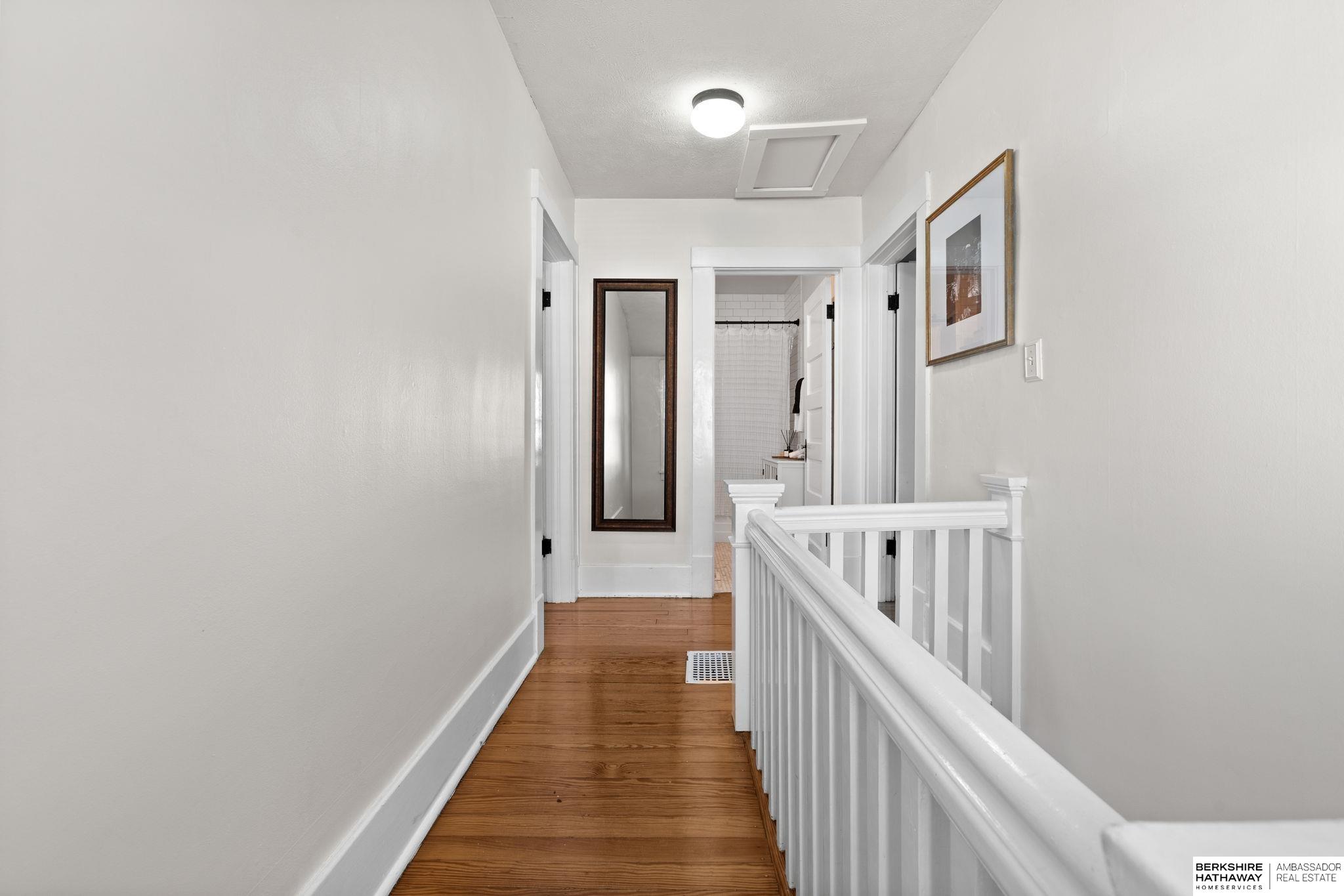 Omaha, Nebraska 68104, United States, 2 Bedrooms Bedrooms, ,1 BathroomBathrooms,Residential,Pending,204141