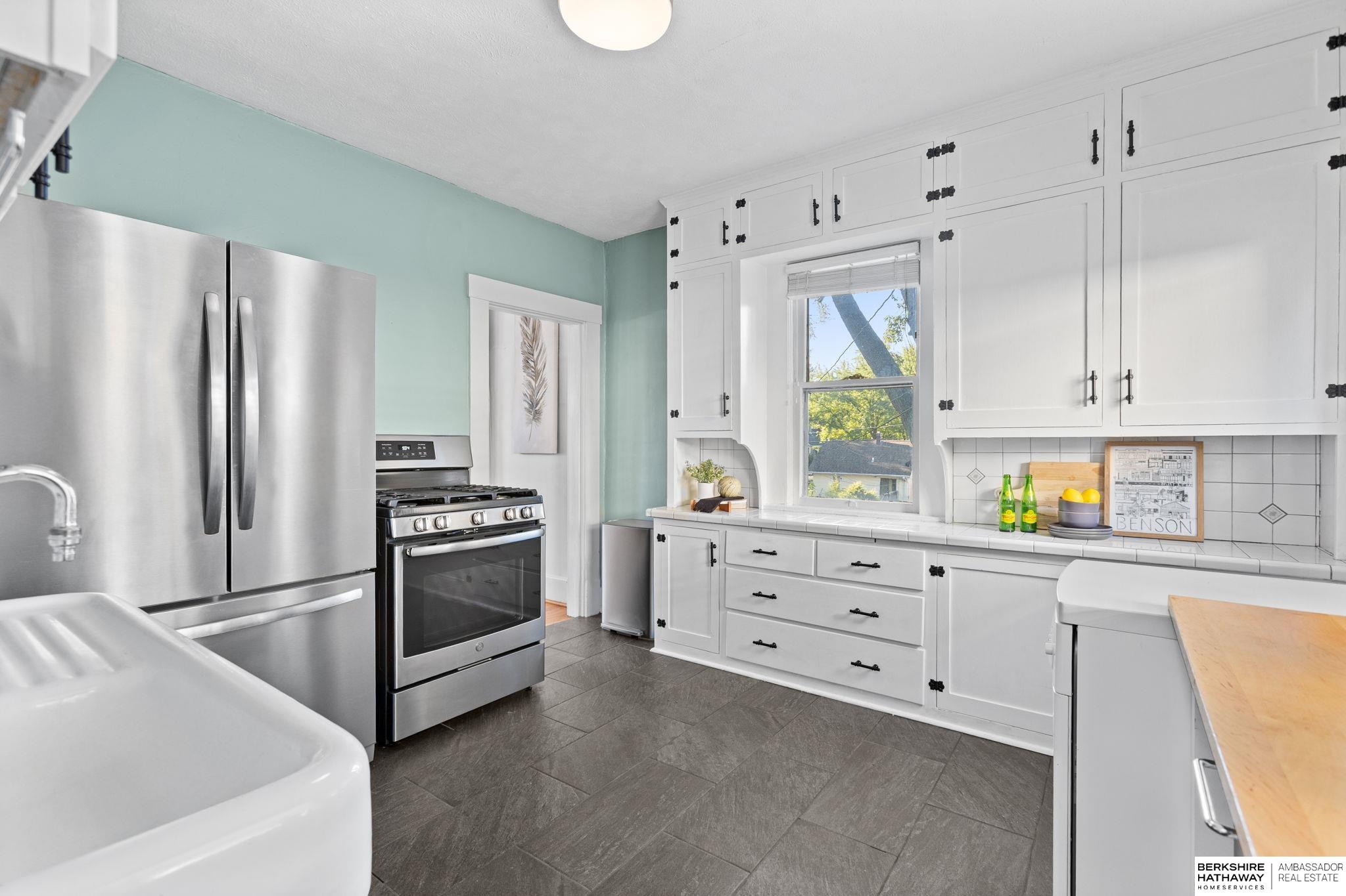 Omaha, Nebraska 68104, United States, 2 Bedrooms Bedrooms, ,1 BathroomBathrooms,Residential,Pending,204141