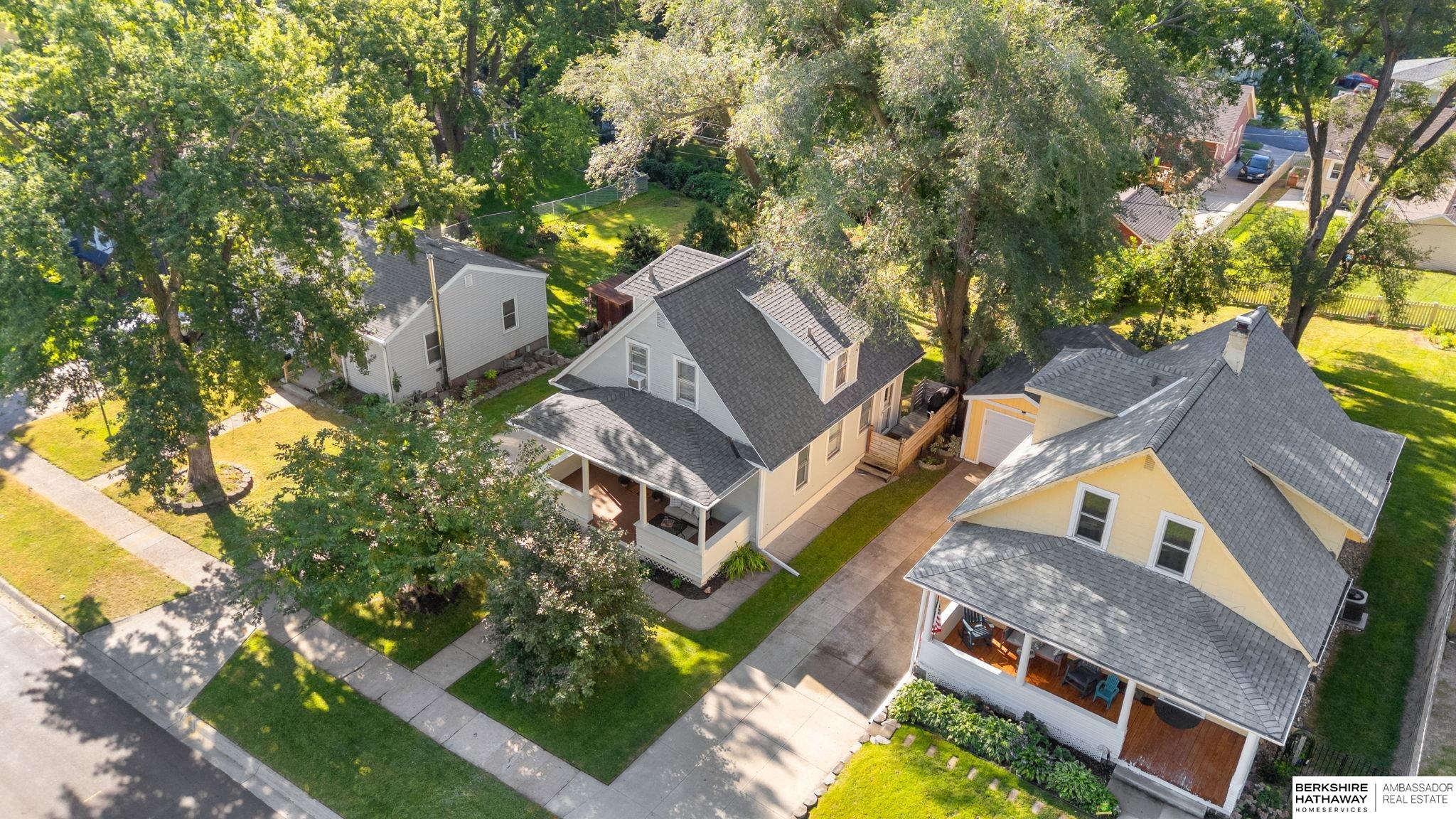 Omaha, Nebraska 68104, United States, 2 Bedrooms Bedrooms, ,1 BathroomBathrooms,Residential,Pending,204141