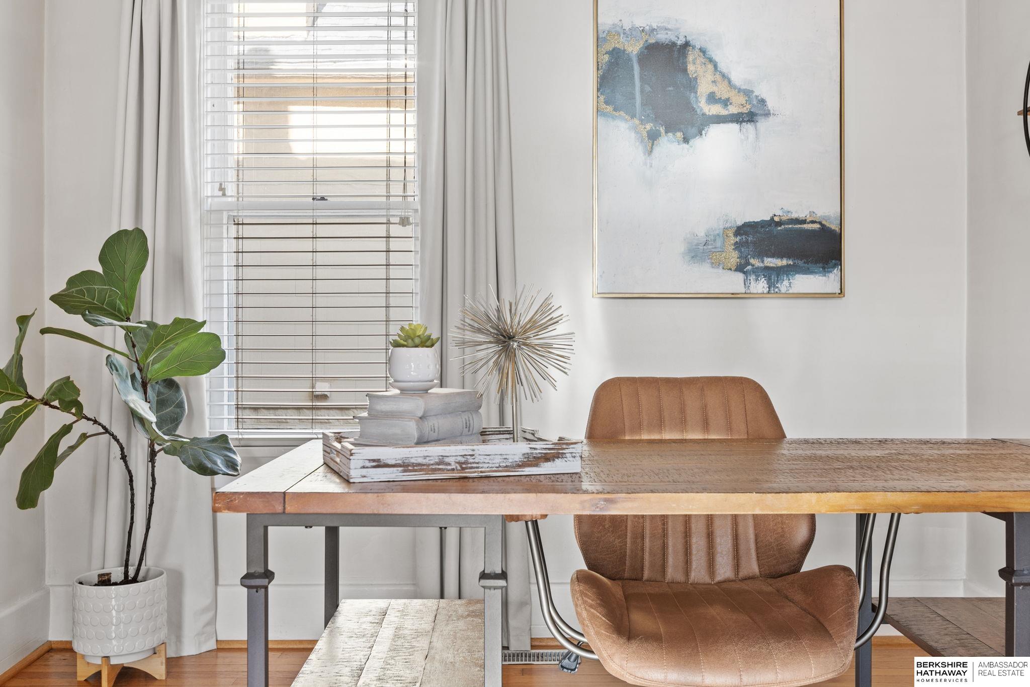 Omaha, Nebraska 68104, United States, 2 Bedrooms Bedrooms, ,1 BathroomBathrooms,Residential,Pending,204141