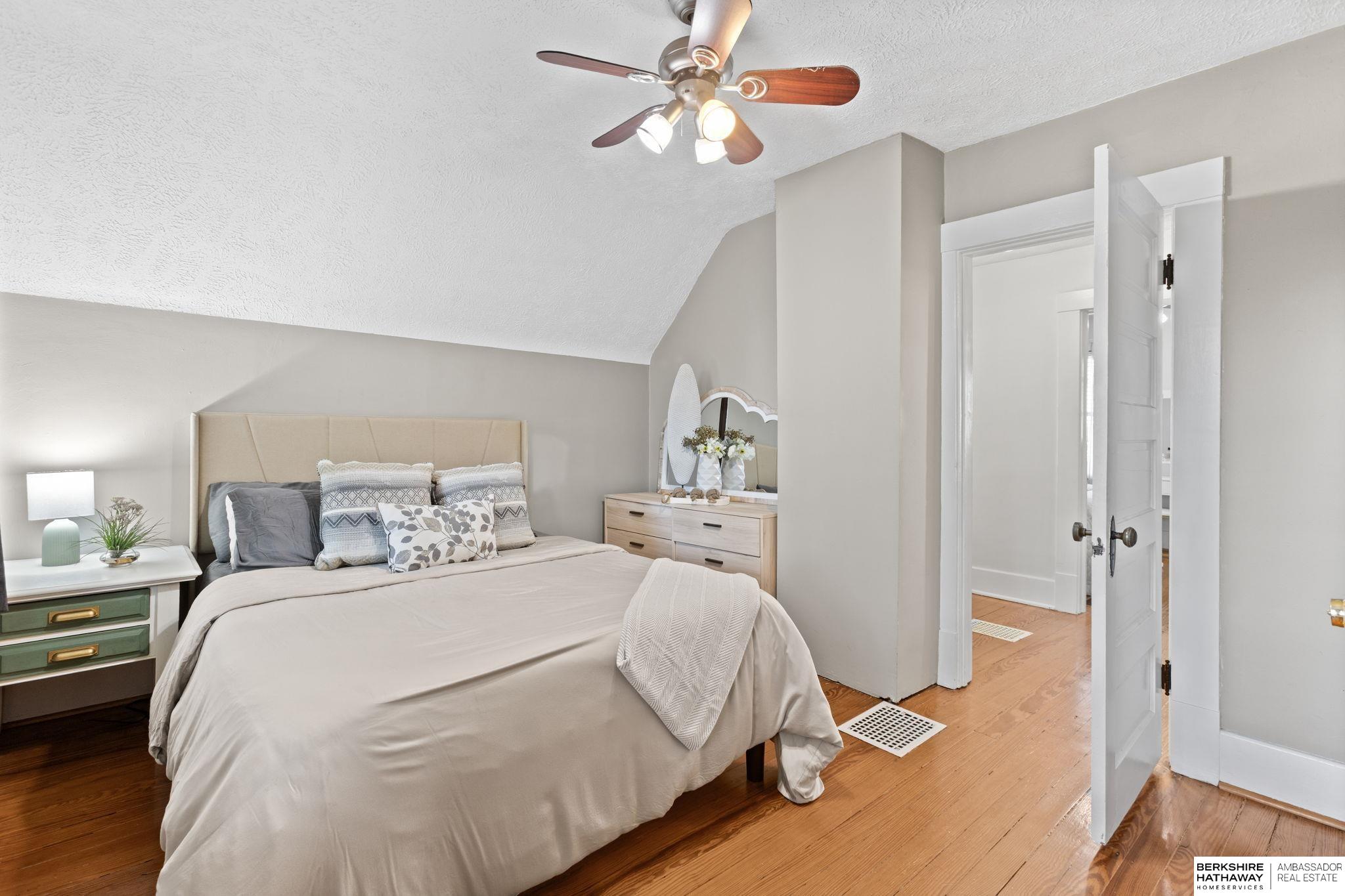 Omaha, Nebraska 68104, United States, 2 Bedrooms Bedrooms, ,1 BathroomBathrooms,Residential,Pending,204141