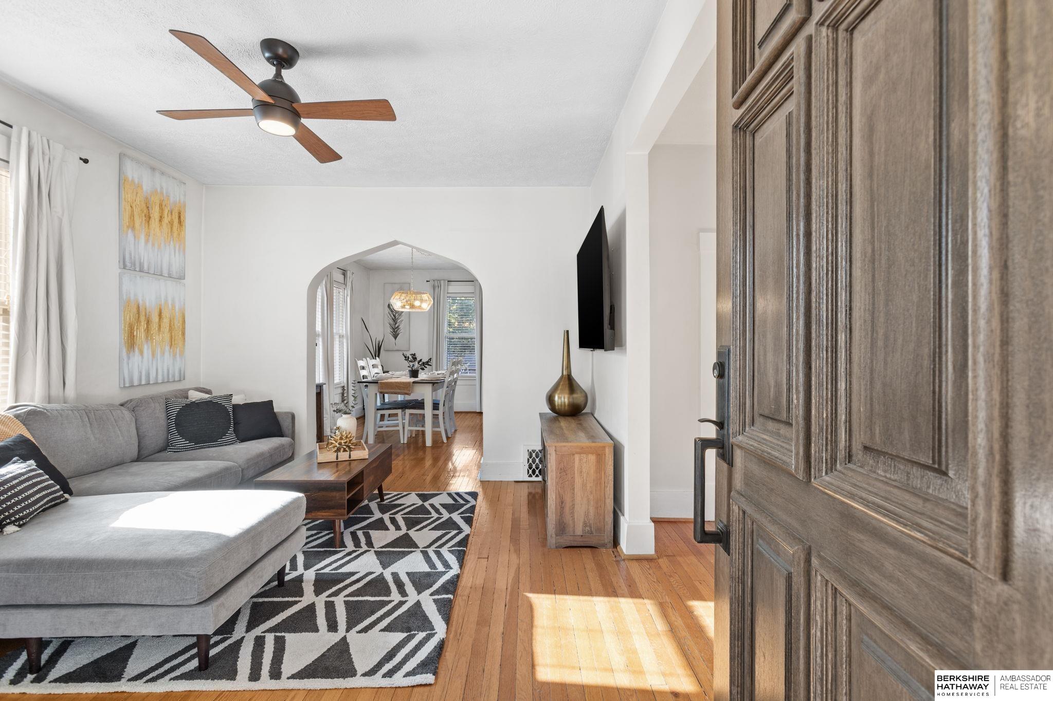 Omaha, Nebraska 68104, United States, 2 Bedrooms Bedrooms, ,1 BathroomBathrooms,Residential,Pending,204141