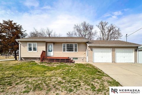 Photo of 917 W Michigan Street, Missouri Valley, IA 51555 (MLS # 22607798)