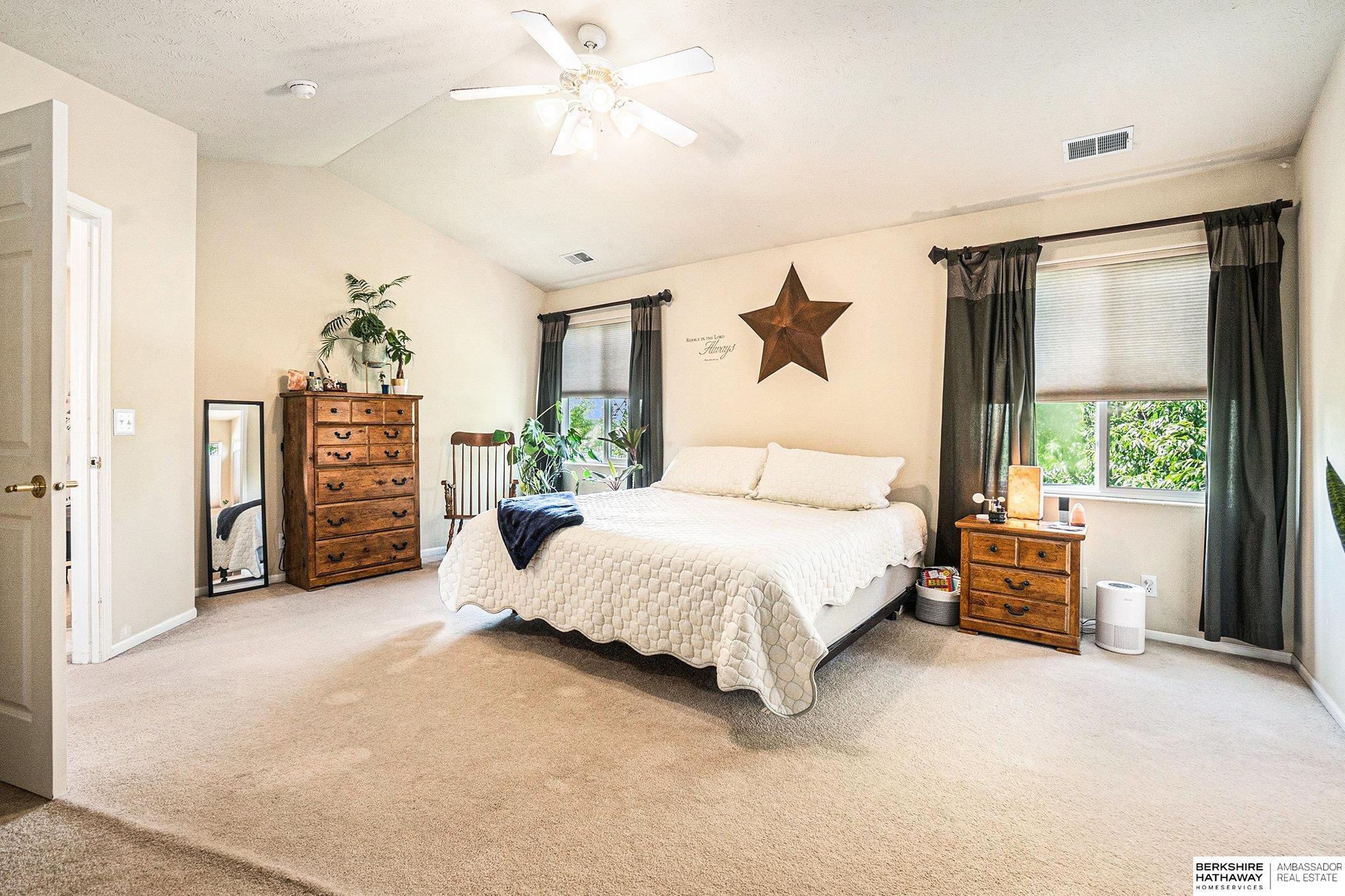 Omaha, Nebraska 68135, United States, 5 Bedrooms Bedrooms, ,3 BathroomsBathrooms,Residential,Active,175524