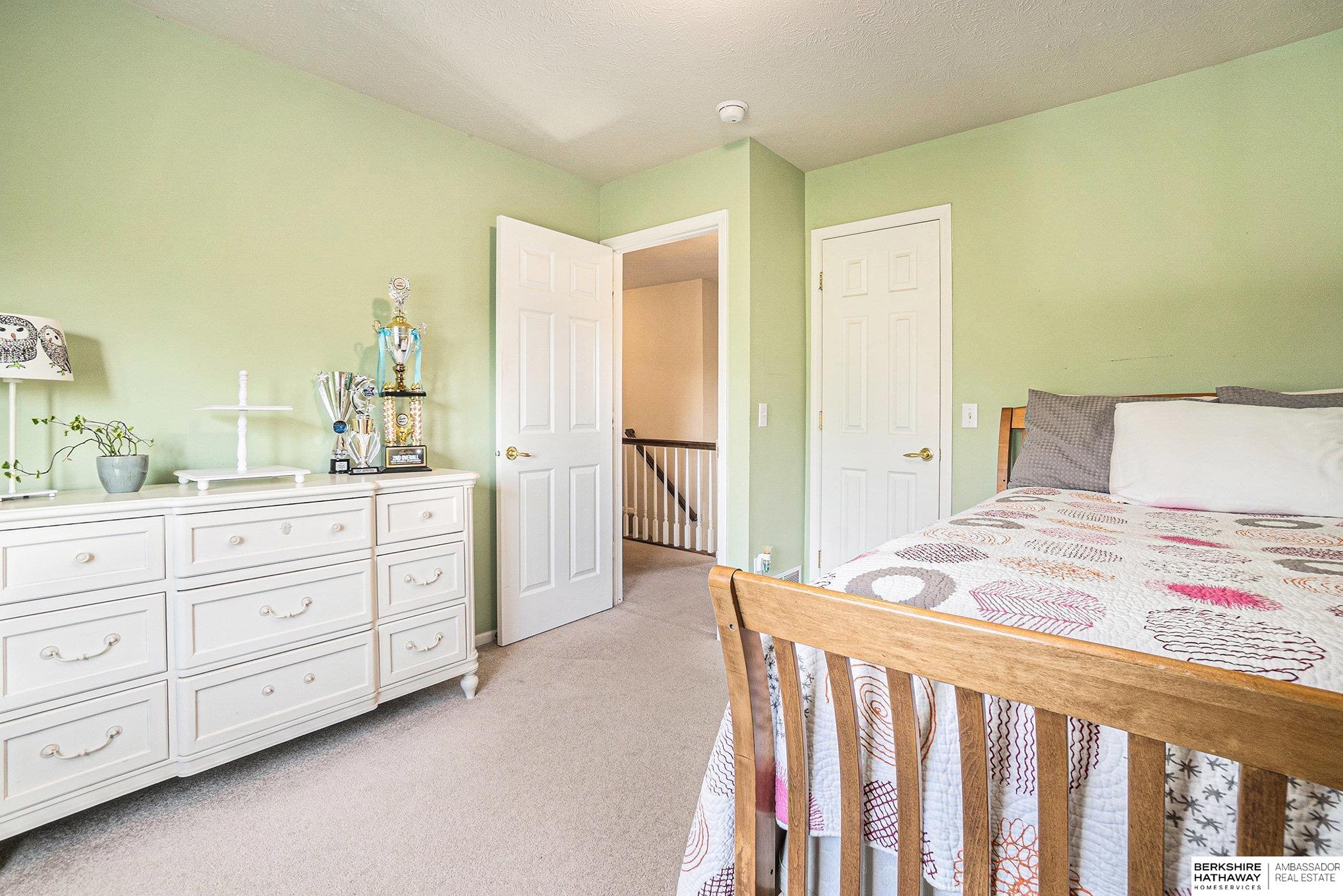 Omaha, Nebraska 68135, United States, 5 Bedrooms Bedrooms, ,3 BathroomsBathrooms,Residential,Active,175524