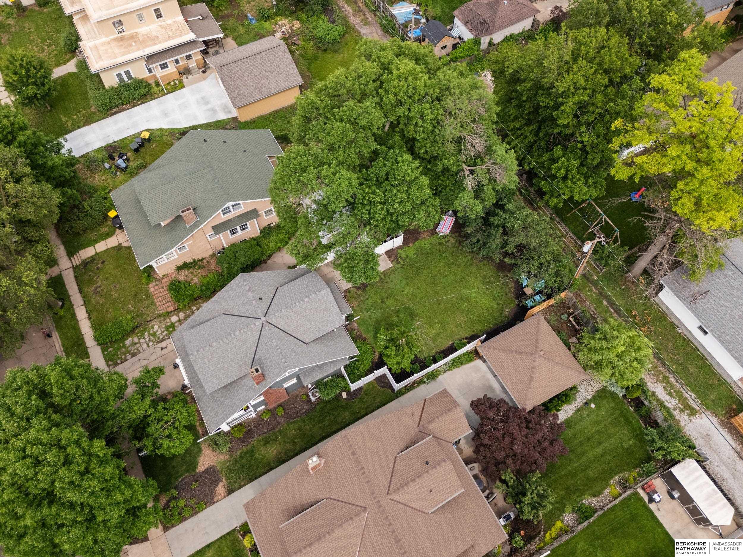 Lincoln, Nebraska 68502, United States, 3 Bedrooms Bedrooms, ,1 BathroomBathrooms,Residential,Active,145883