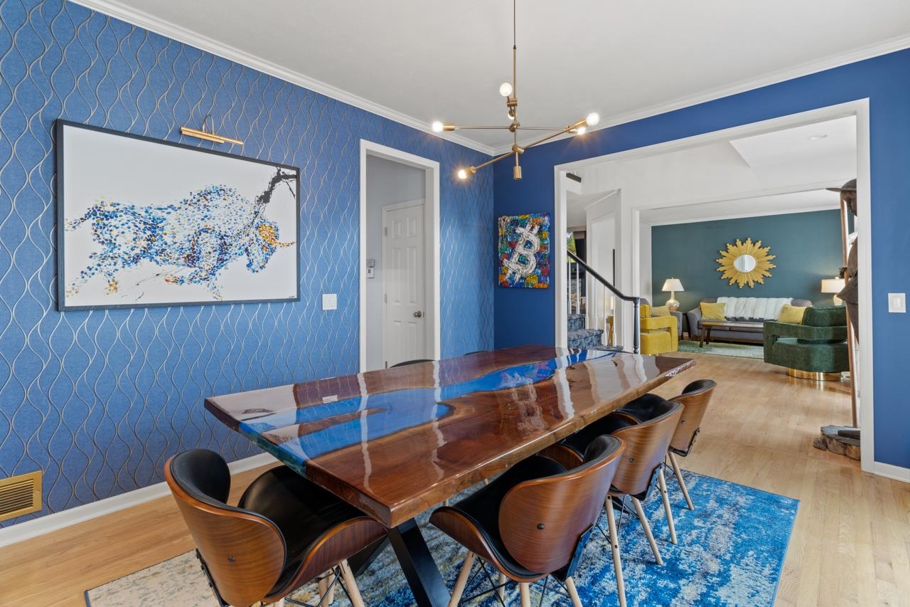 Omaha, Nebraska 68184, United States, 4 Bedrooms Bedrooms, ,3 BathroomsBathrooms,Residential,Pending,154833