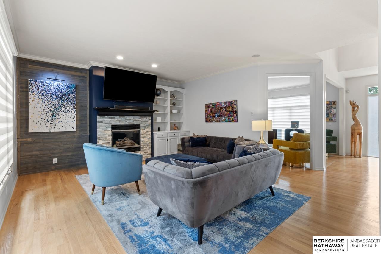 Omaha, Nebraska 68184, United States, 4 Bedrooms Bedrooms, ,3 BathroomsBathrooms,Residential,Pending,154833