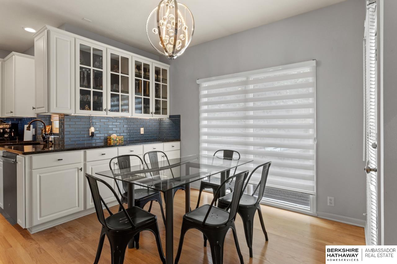 Omaha, Nebraska 68184, United States, 4 Bedrooms Bedrooms, ,3 BathroomsBathrooms,Residential,Pending,154833