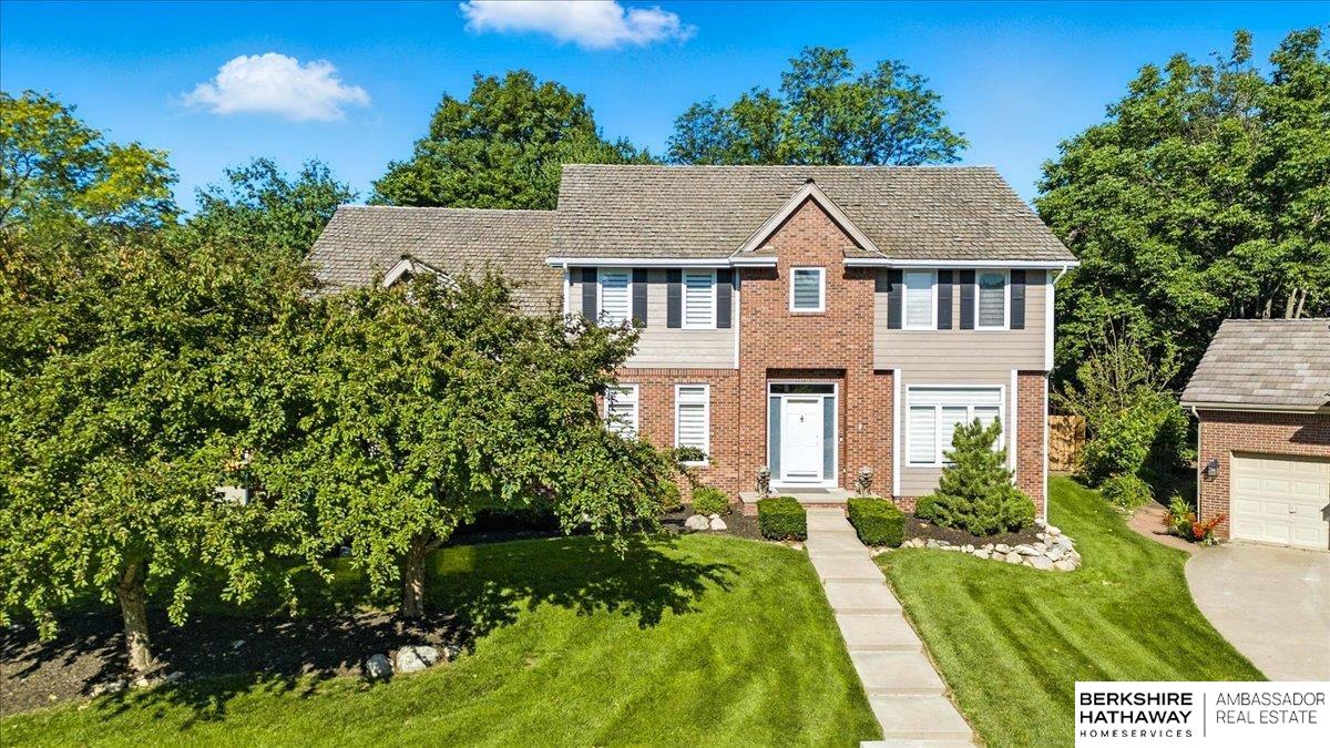 Omaha, Nebraska 68184, United States, 4 Bedrooms Bedrooms, ,3 BathroomsBathrooms,Residential,Pending,154833