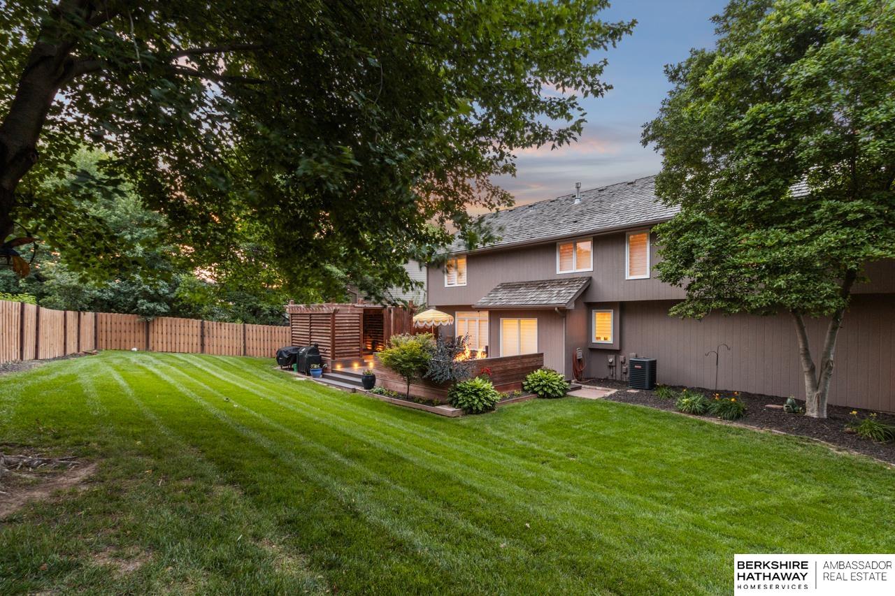 Omaha, Nebraska 68184, United States, 4 Bedrooms Bedrooms, ,3 BathroomsBathrooms,Residential,Pending,154833