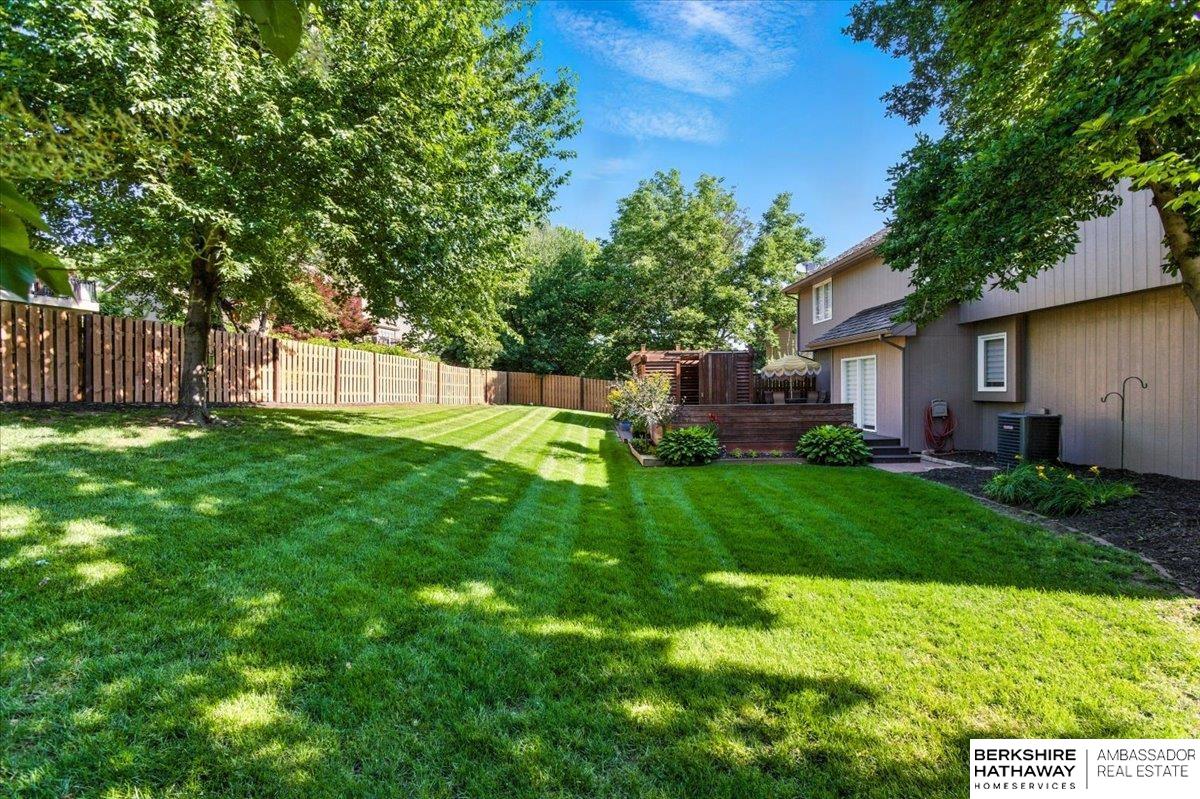 Omaha, Nebraska 68184, United States, 4 Bedrooms Bedrooms, ,3 BathroomsBathrooms,Residential,Pending,154833