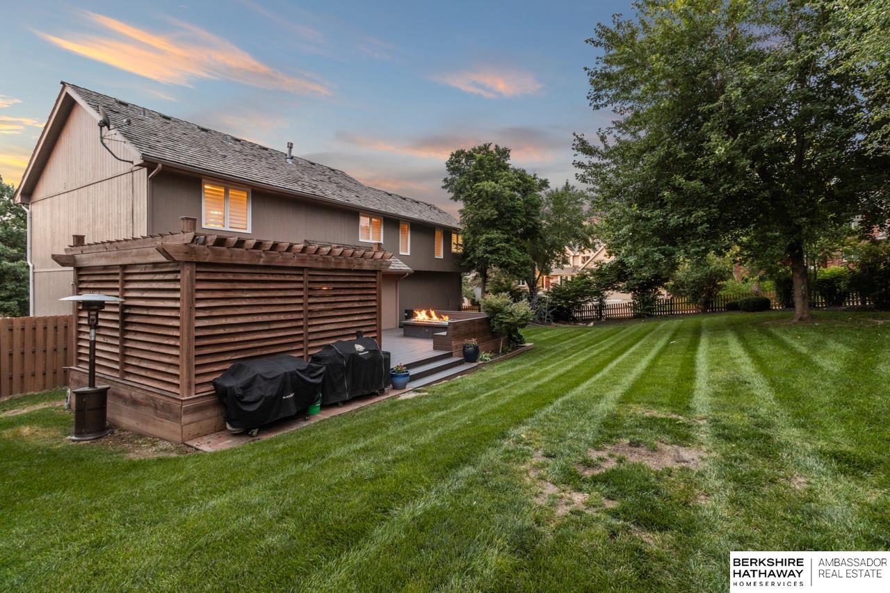 Omaha, Nebraska 68184, United States, 4 Bedrooms Bedrooms, ,3 BathroomsBathrooms,Residential,Pending,154833