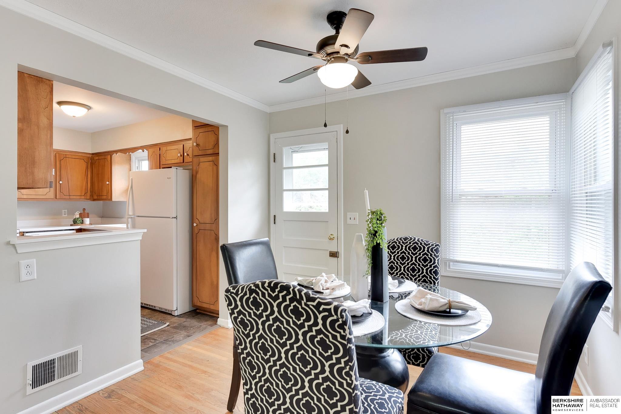 Omaha, Nebraska 68124, United States, 3 Bedrooms Bedrooms, ,2 BathroomsBathrooms,Residential,Active,122788