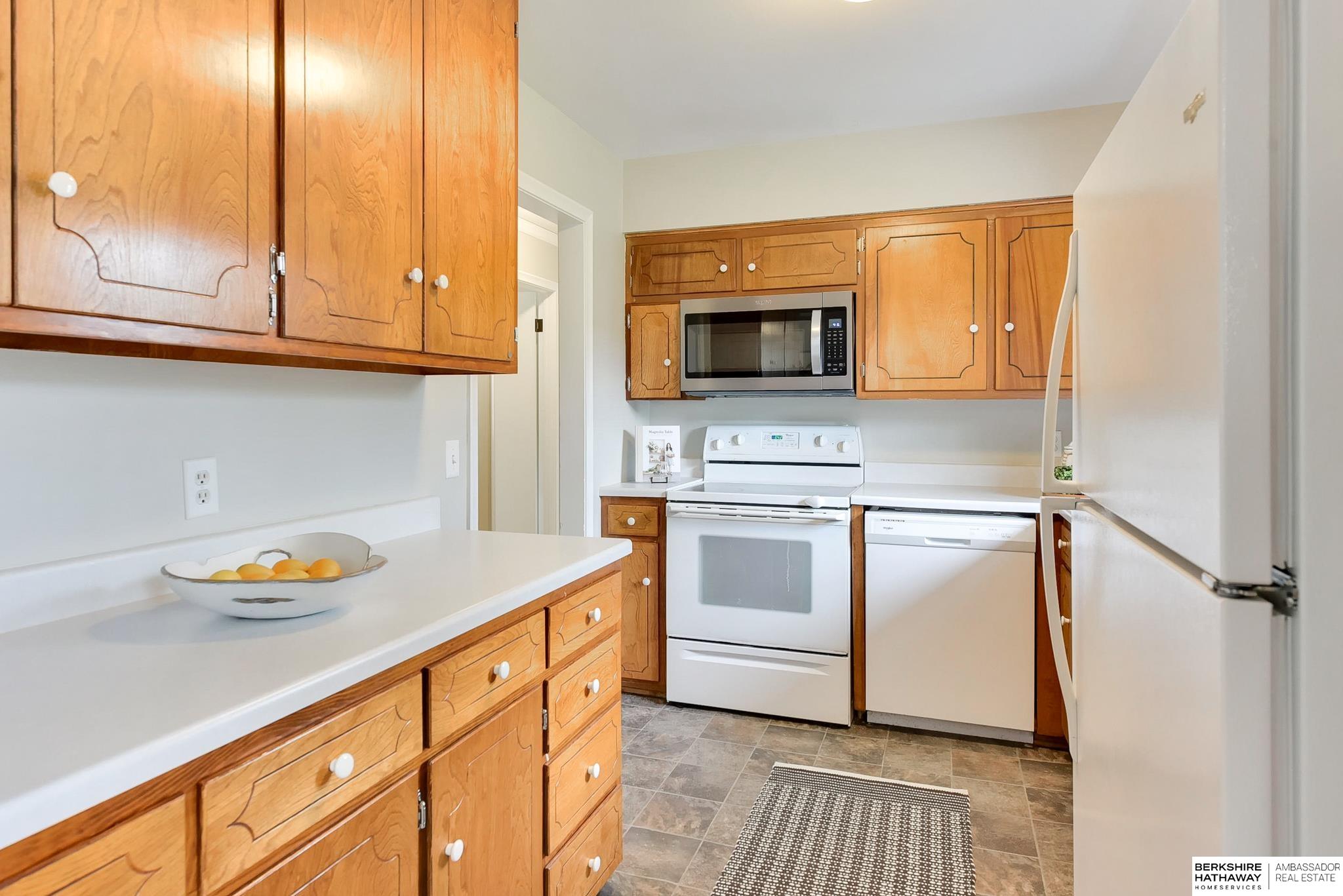 Omaha, Nebraska 68124, United States, 3 Bedrooms Bedrooms, ,2 BathroomsBathrooms,Residential,Active,122788