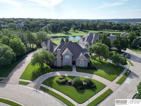 Photo of 2227 S 189th Circle, Omaha, NE 68130 (MLS # 22600388)