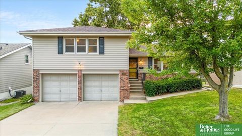 Photo of 3022 S 49 Avenue, Omaha, NE 68106 (MLS # 22526745)