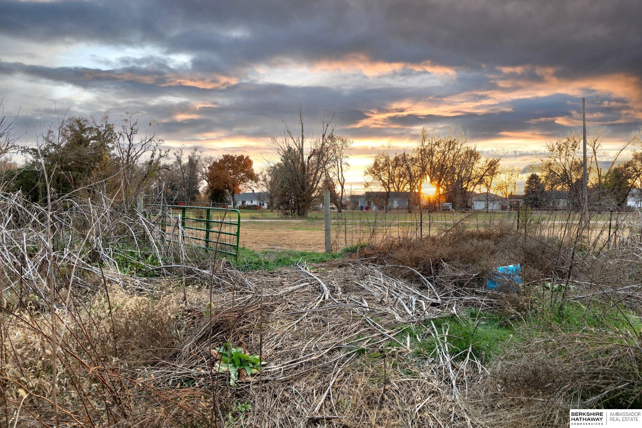 Mead, Nebraska 68041, United States, 2 Bedrooms Bedrooms, ,1 BathroomBathrooms,Residential,Pending,246698