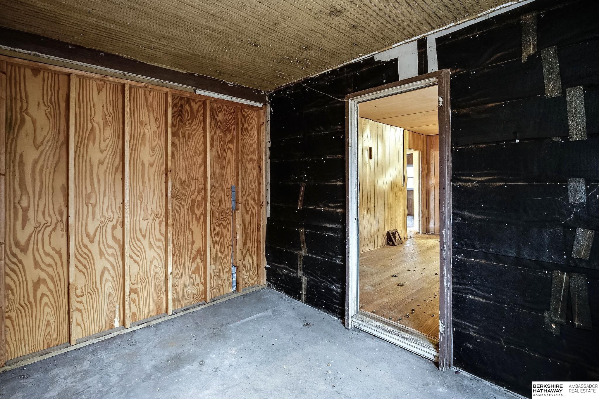 Mead, Nebraska 68041, United States, 2 Bedrooms Bedrooms, ,1 BathroomBathrooms,Residential,Pending,246698