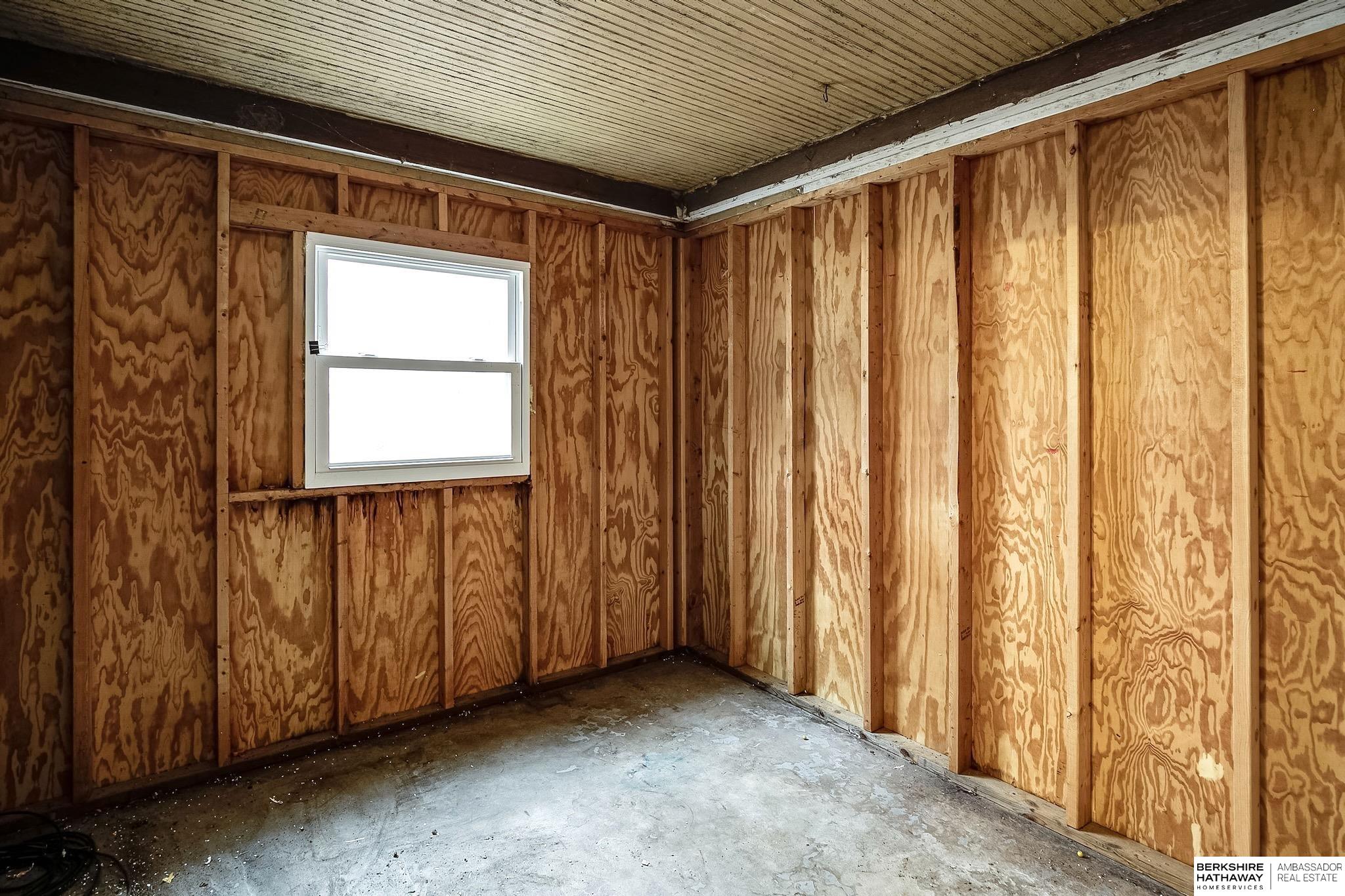 Mead, Nebraska 68041, United States, 2 Bedrooms Bedrooms, ,1 BathroomBathrooms,Residential,Pending,246698