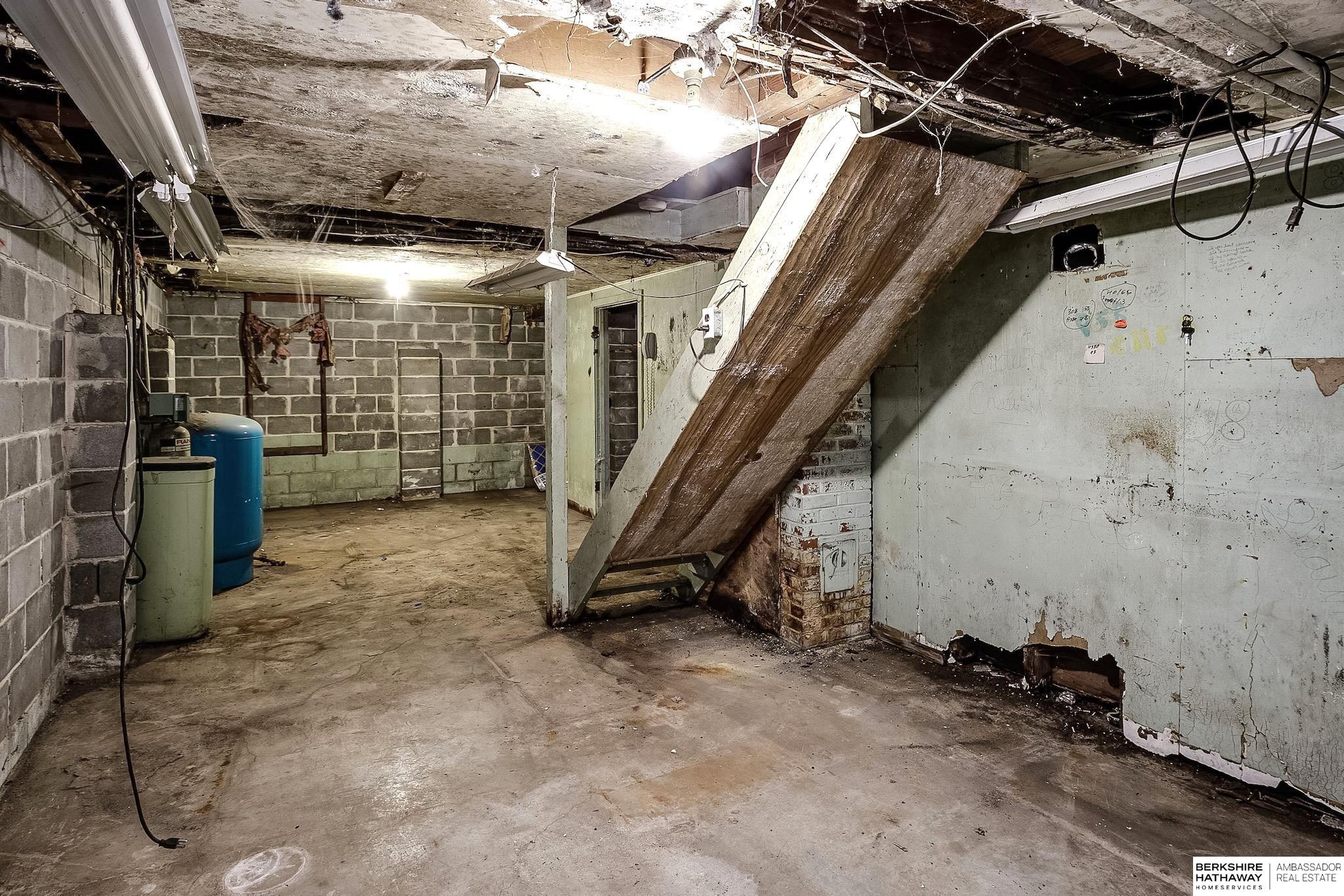 Mead, Nebraska 68041, United States, 2 Bedrooms Bedrooms, ,1 BathroomBathrooms,Residential,Pending,246698