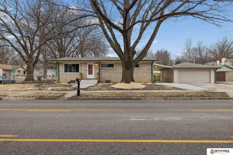 Photo of 4345 Van Dorn Street, Lincoln, NE 68506 (MLS # 22603334)