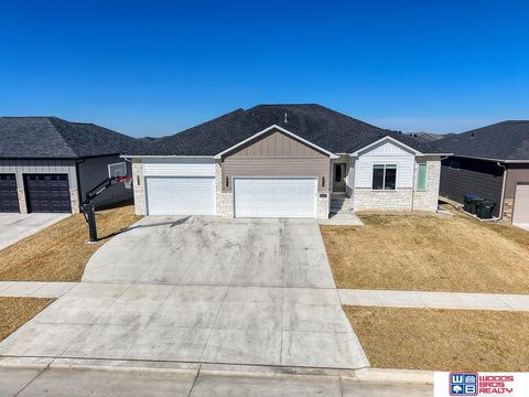 Photo of 10520 Freedom Lane, Lincoln, NE 68527 (MLS # 22605236)