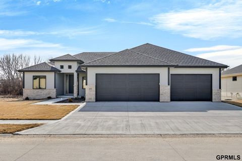 Photo of 21825 Parkview Drive, Gretna, NE 68028 (MLS # 22604112)