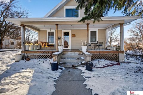 Photo of 6305 Decatur Street, Omaha, NE 68104 (MLS # 22534380)