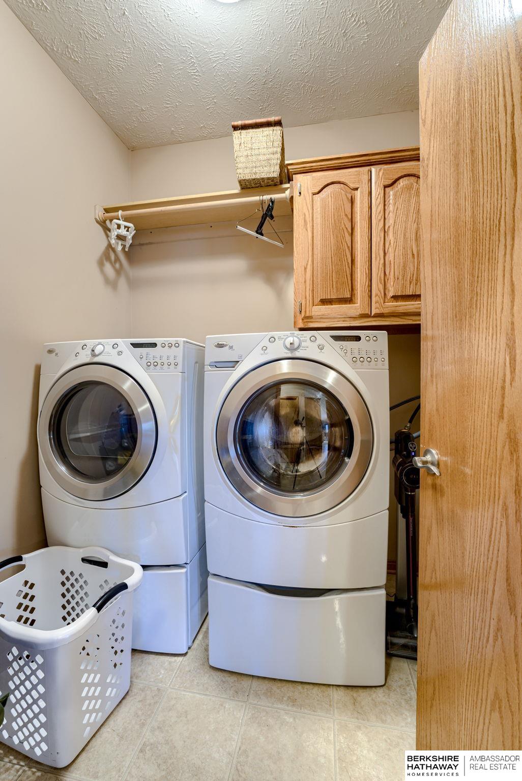 Bellevue, Nebraska 68133, United States, 4 Bedrooms Bedrooms, ,3 BathroomsBathrooms,Residential,Active,207230