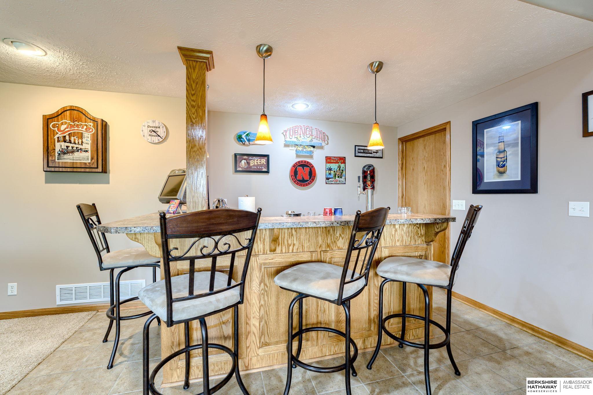 Bellevue, Nebraska 68133, United States, 4 Bedrooms Bedrooms, ,3 BathroomsBathrooms,Residential,Active,207230