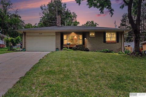 Photo of 4615 Bryson Street, Lincoln, NE 68510 (MLS # 22617643)