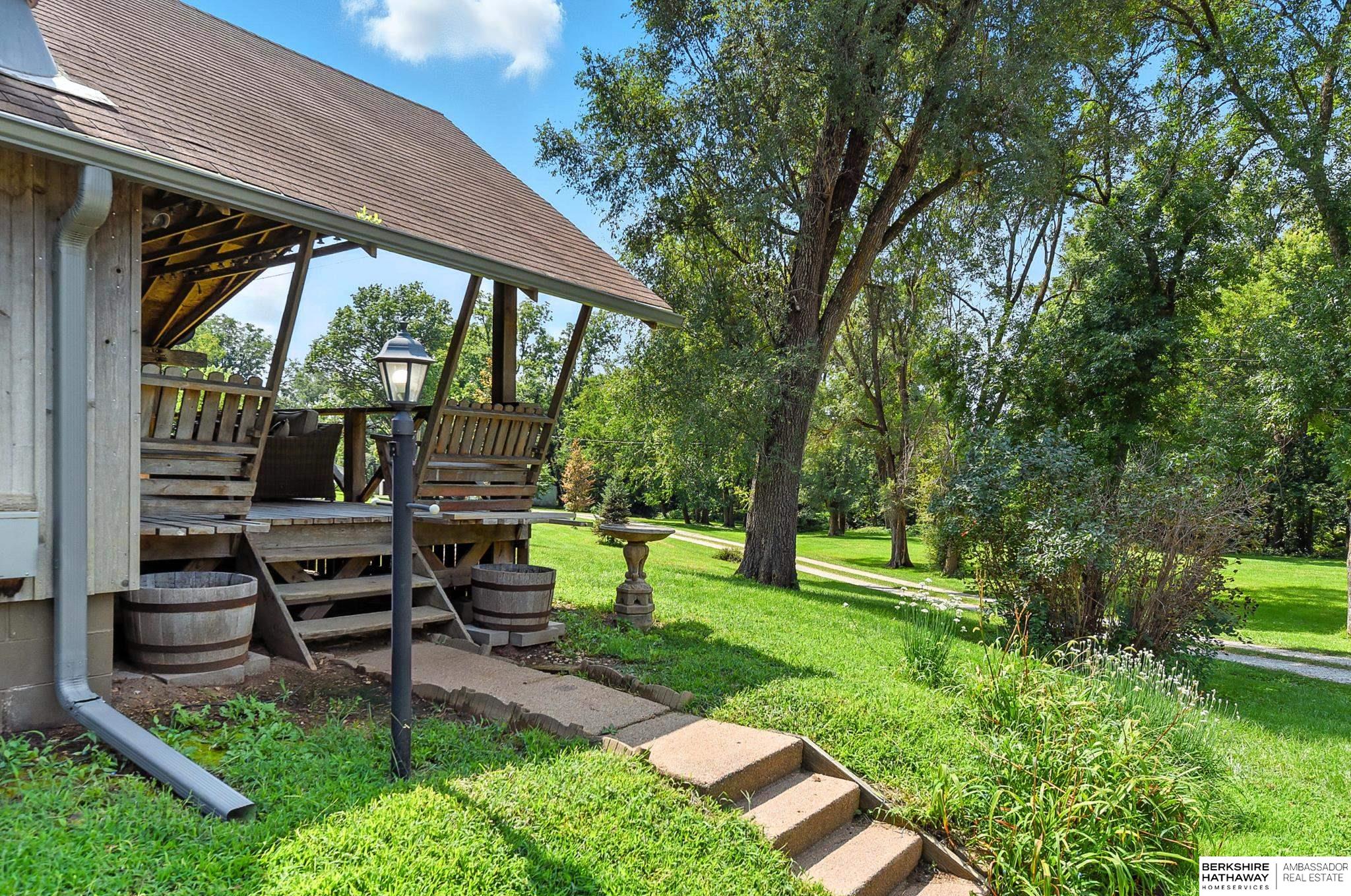 Omaha, Nebraska 68122, United States, 4 Bedrooms Bedrooms, ,3 BathroomsBathrooms,Residential,Active,196205