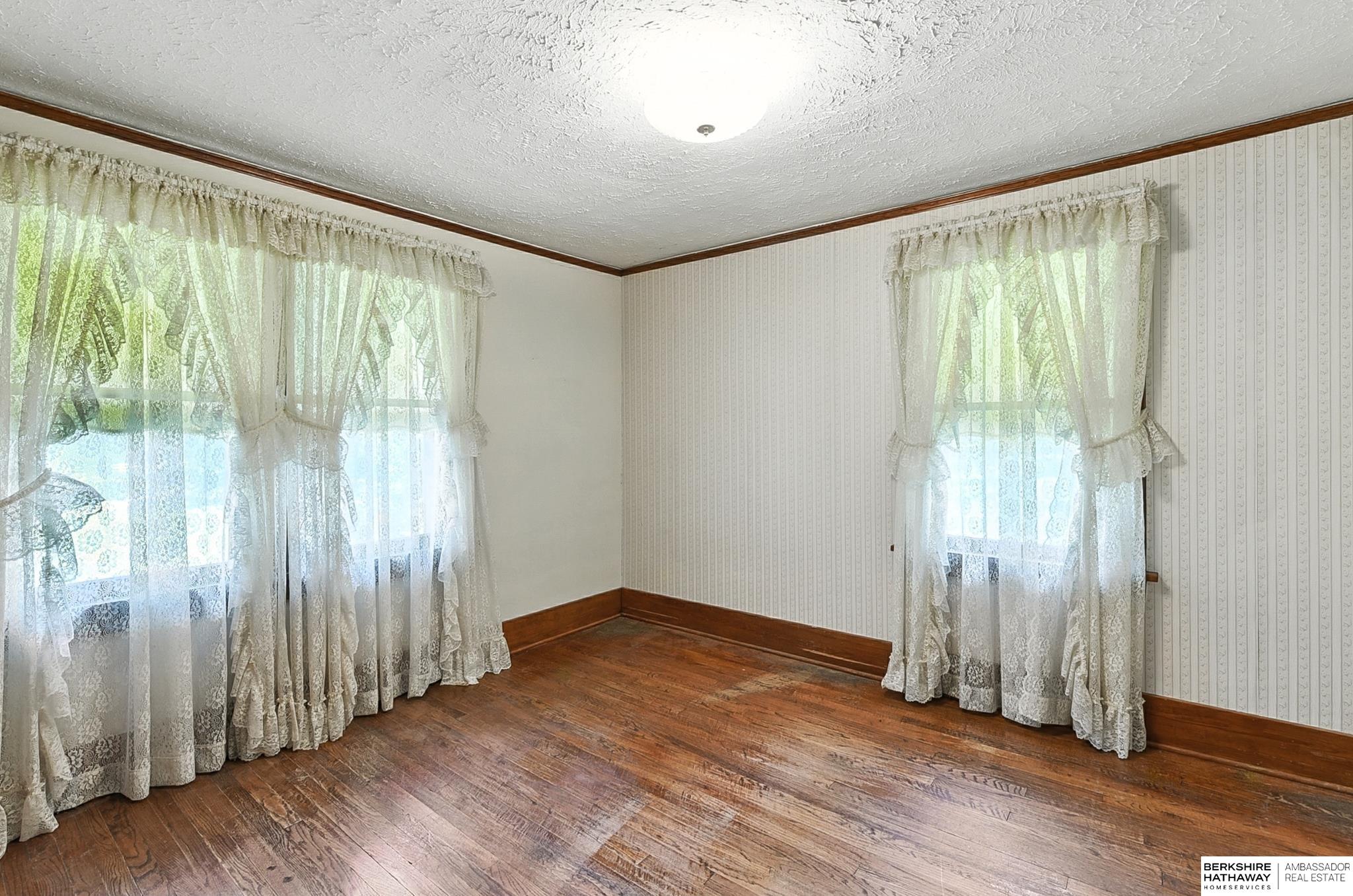 Omaha, Nebraska 68122, United States, 4 Bedrooms Bedrooms, ,3 BathroomsBathrooms,Residential,Active,196205