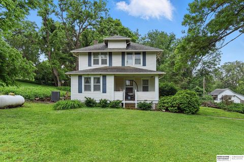 Photo of 11414 N 76 Plaza, Omaha, NE 68122 (MLS # 22523677)
