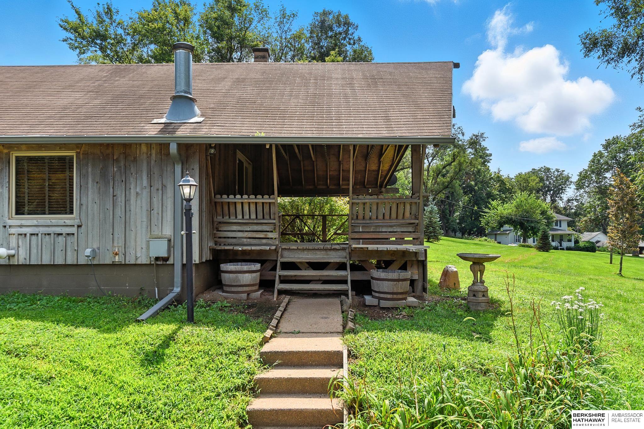 Omaha, Nebraska 68122, United States, 4 Bedrooms Bedrooms, ,3 BathroomsBathrooms,Residential,Active,196205