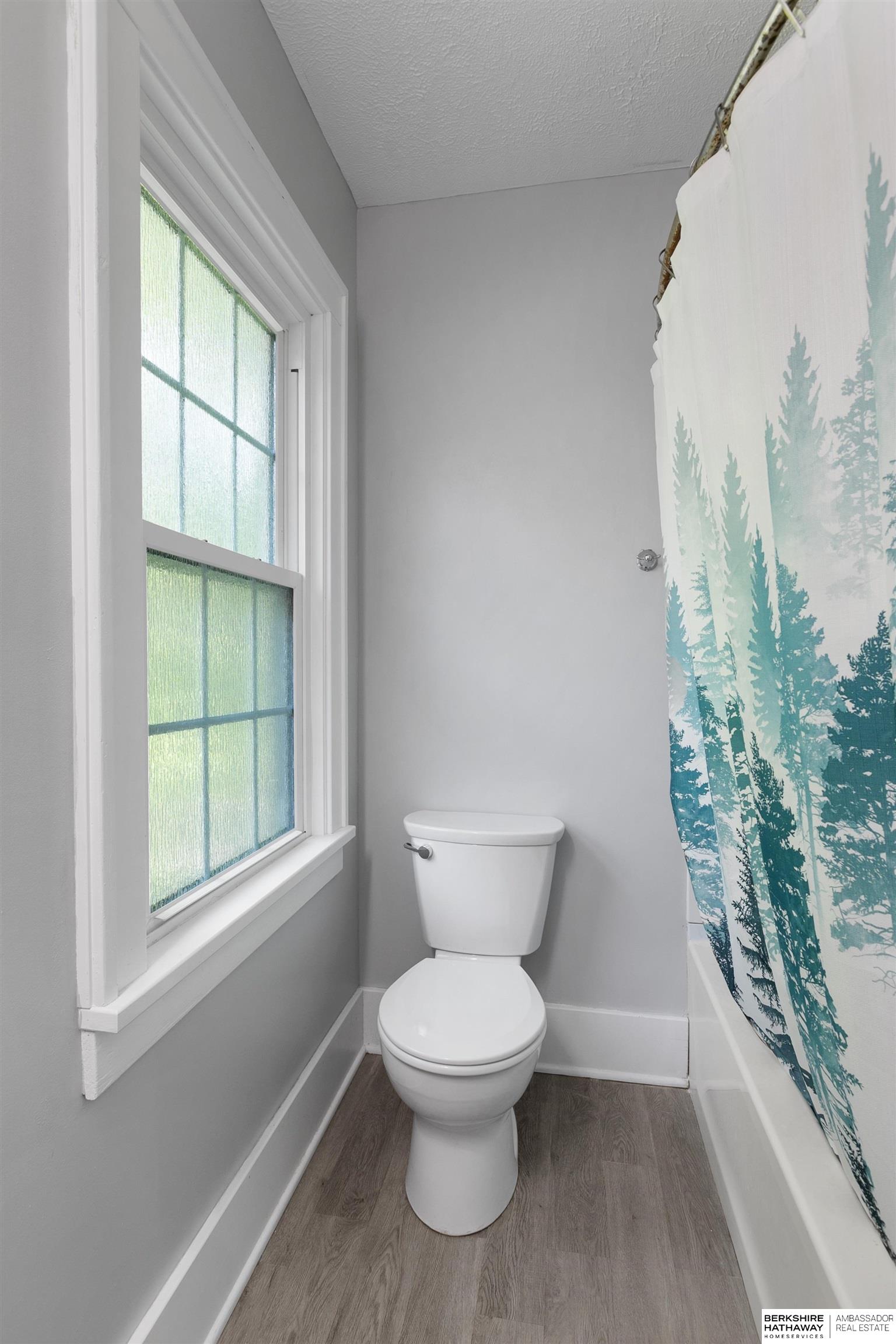 Lincoln, Nebraska 68502, United States, 5 Bedrooms Bedrooms, ,3 BathroomsBathrooms,Residential,Active,167567