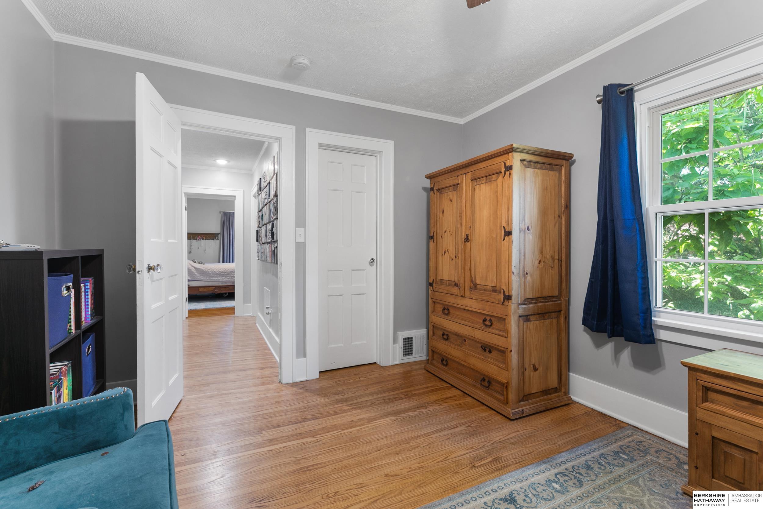 Lincoln, Nebraska 68502, United States, 5 Bedrooms Bedrooms, ,3 BathroomsBathrooms,Residential,Active,167567