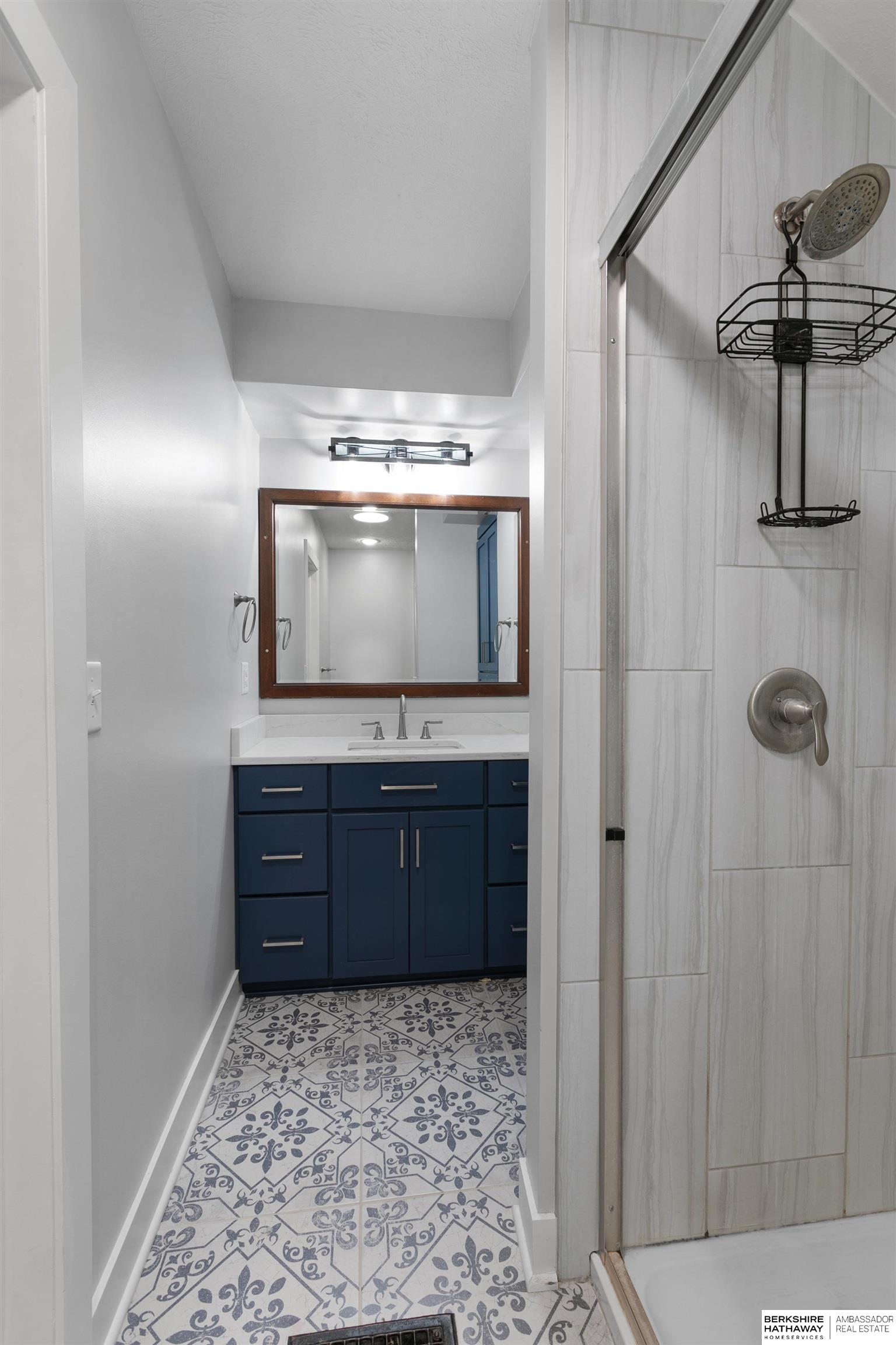 Lincoln, Nebraska 68502, United States, 5 Bedrooms Bedrooms, ,3 BathroomsBathrooms,Residential,Active,167567