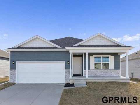 Photo of 20454 Emiline Street, Gretna, NE 68028 (MLS # 22608131)